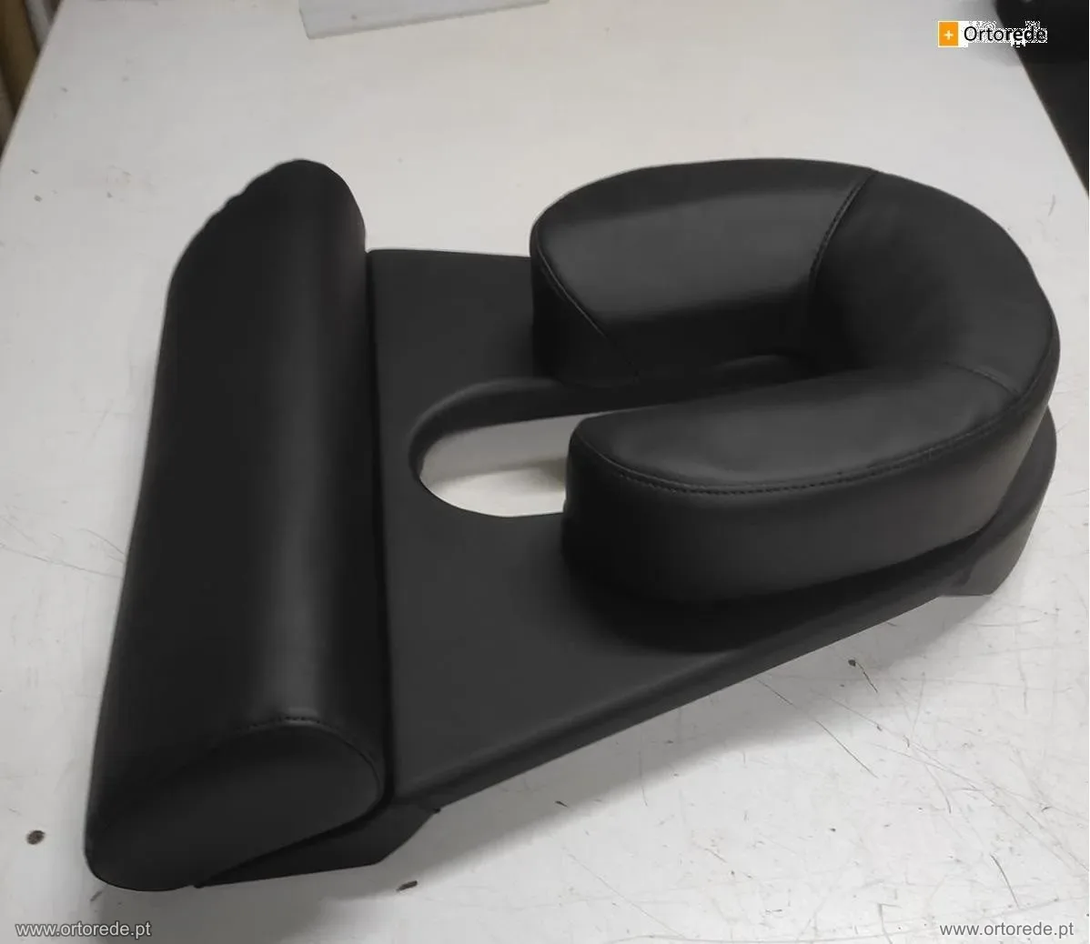 Aluguer de Equipamentos para posicionamento da cabeça após Vitrectomia