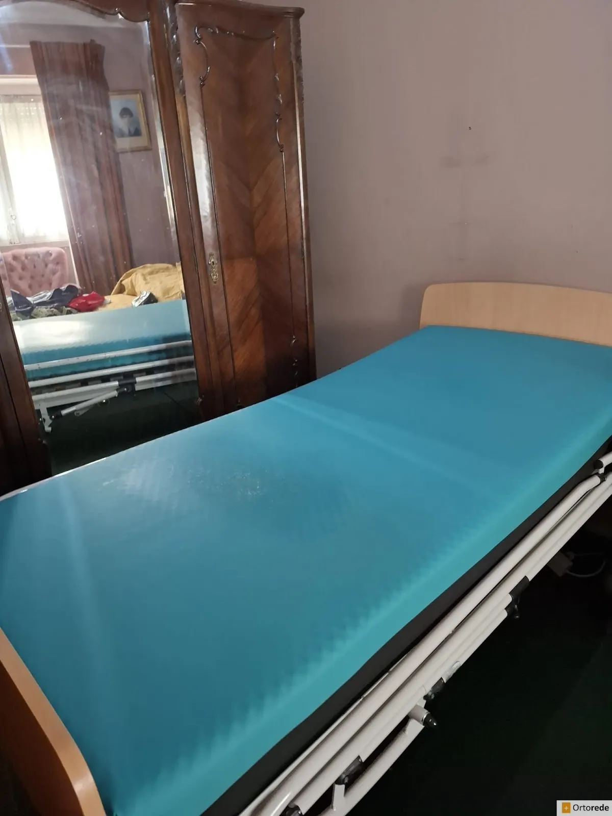 Cama articulada elétrica usada - Lisboa