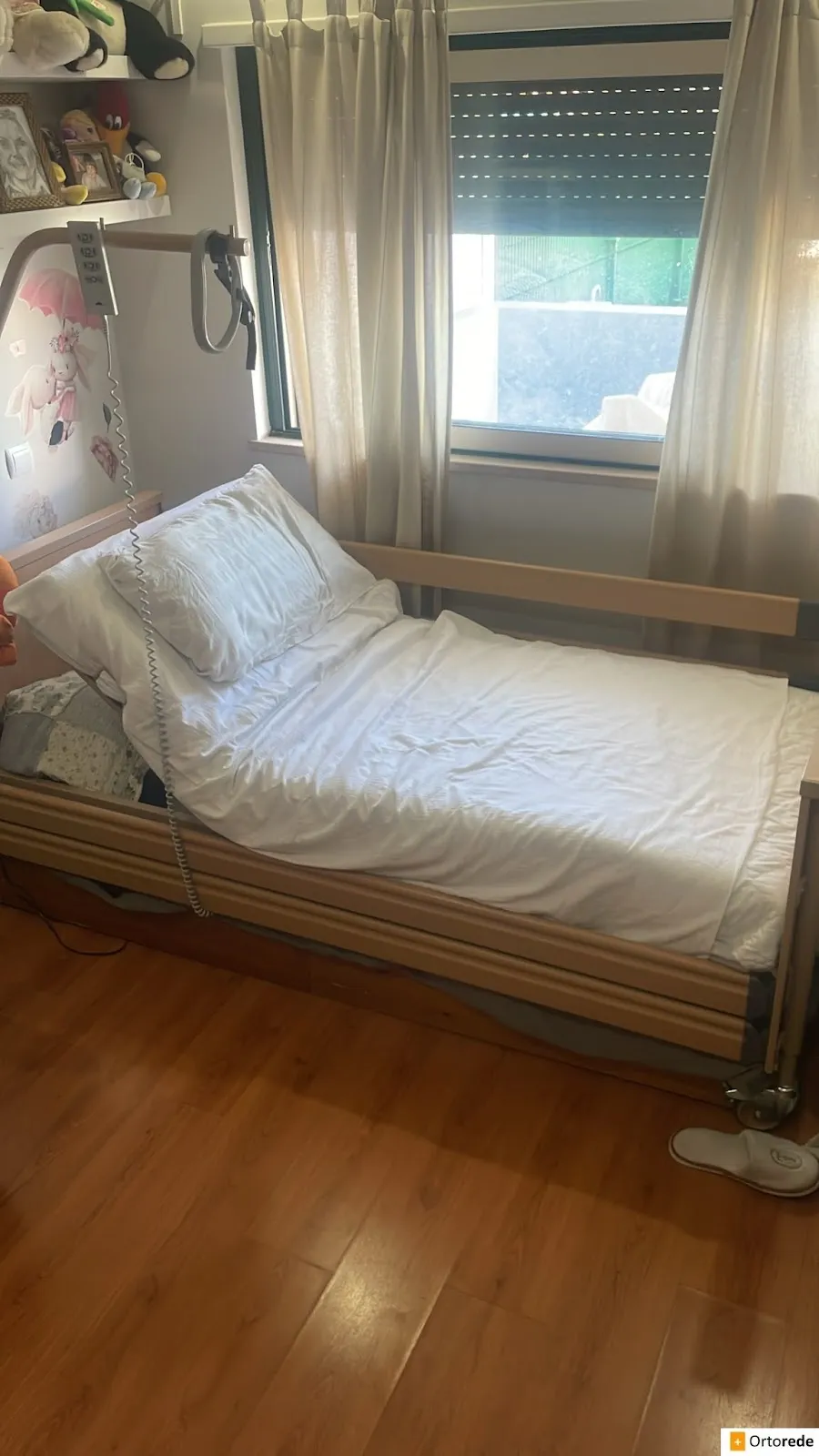 Cama Articulada Elevatória, Cadeira de Rodas e Cadeira Sanitária e Banho - Lagoa, Faro, Algarve