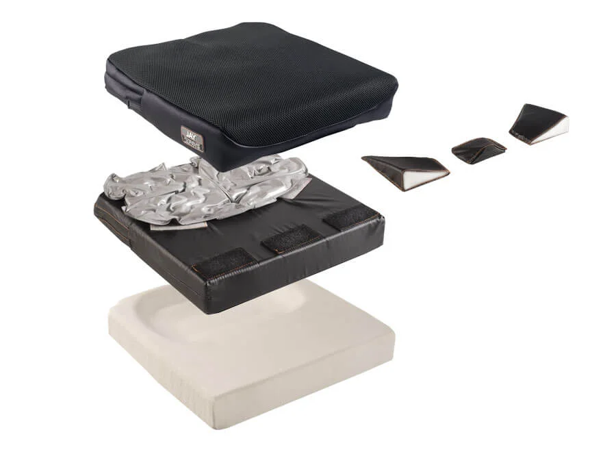 Almofada Anti-Escaras JAY Xtreme Active — Perfil Baixo com Bolsa de Fluido