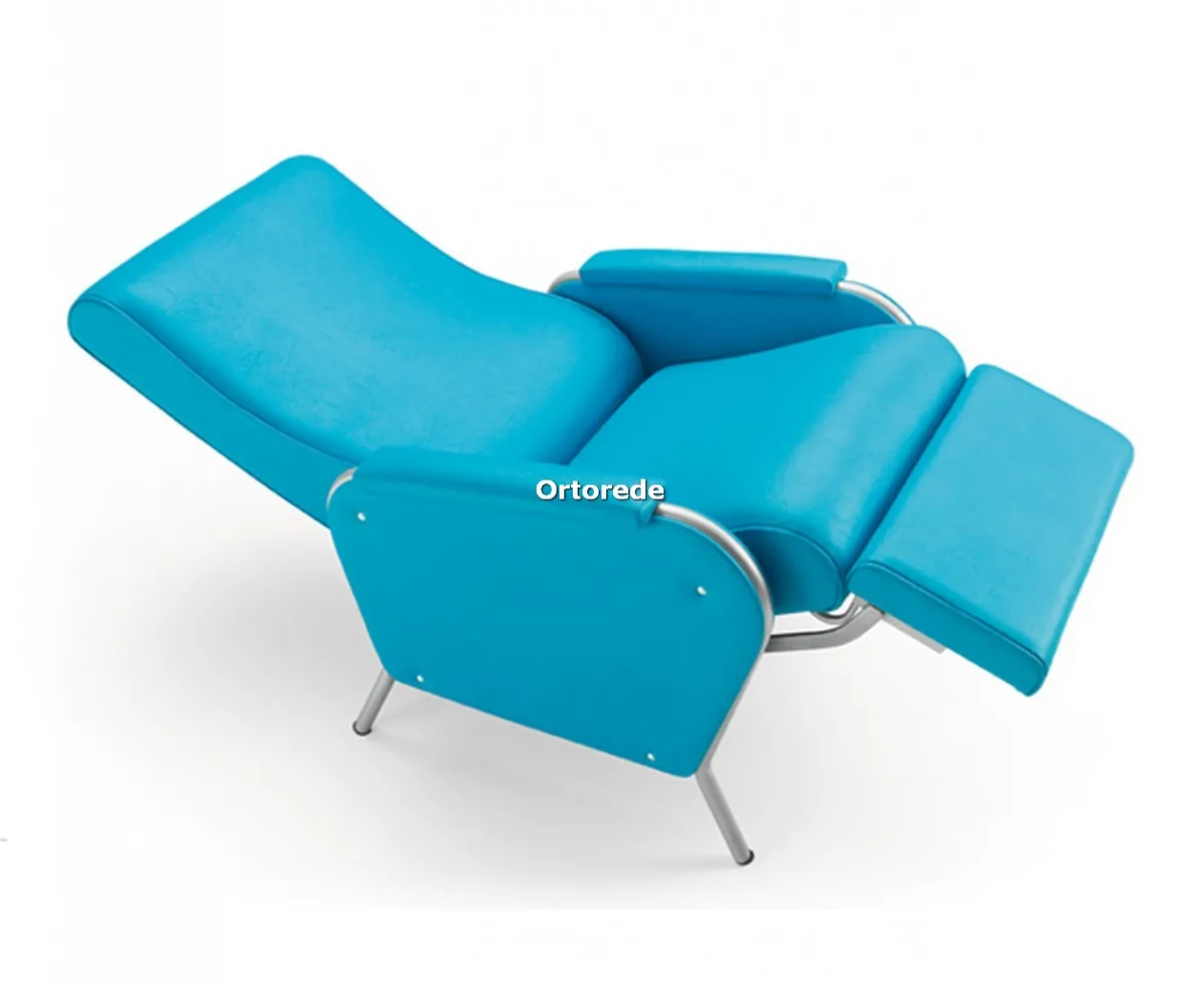 Poltrona Reclinável com Rodas - Modelo A951