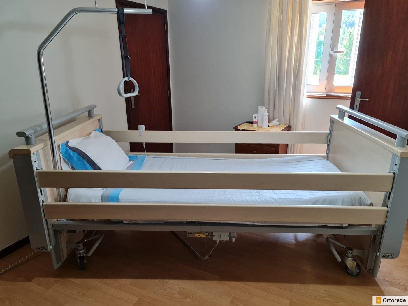 Cama Articulada Elétrica Elevatória em 2ª Mão - Guimarães — fotografia 3