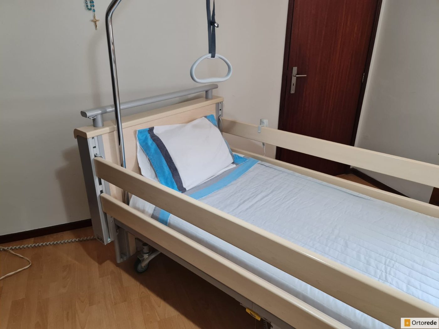 Cama Articulada Elétrica Elevatória em 2ª Mão - Guimarães — fotografia 4