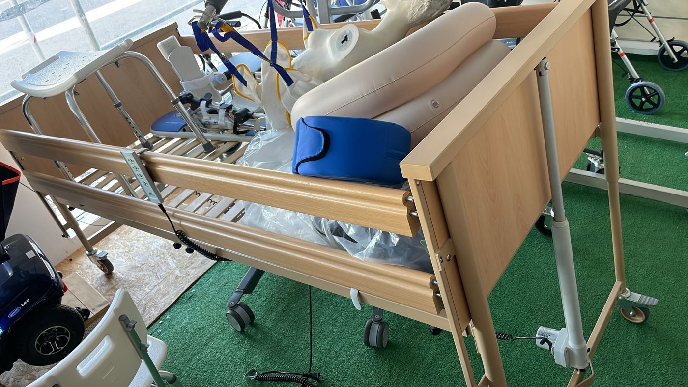 Cama Articulada Elétrica Elevatória Usada - Carnaxide, Oeiras, Lisboa
