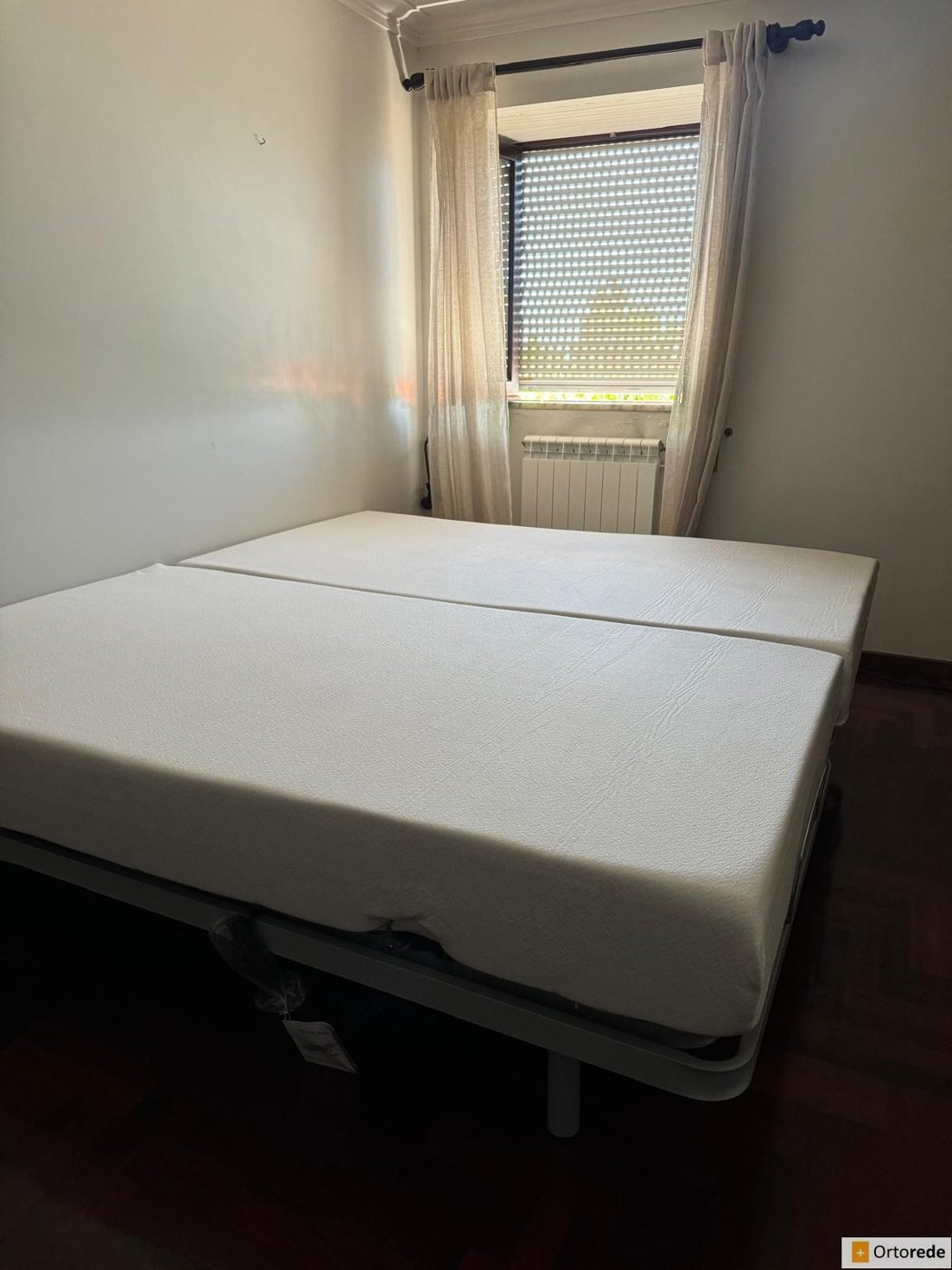 Cama Articulada Elétrica Usada com colchão Ortopédico à venda em Santo Tirso — fotografia 4