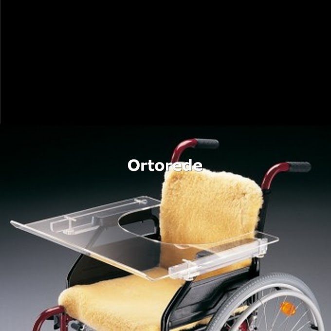Mesa para adaptar na Cadeira de Rodas