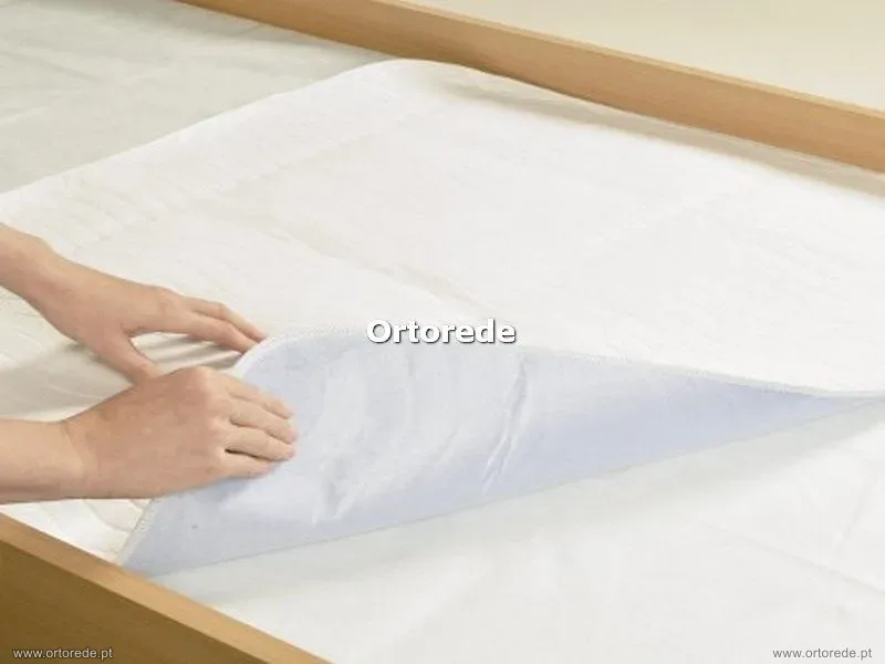 Resguardo Reutilizável EvoDry 90x85 cm: Proteção Total para Cama com Segurança e Conforto
